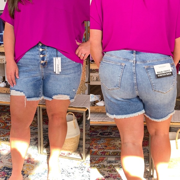 Judy Blue High Waist Rigid Magic Dad Short with Cell Phone Back Pocket main image 1